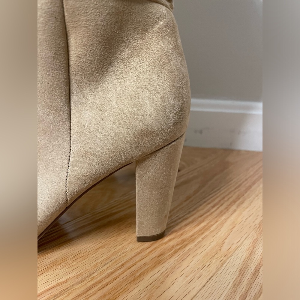 Banana Republic Slouchy Suede High Heel Boot, Biscotti, Size 7, NWT - Picture 5 of 12